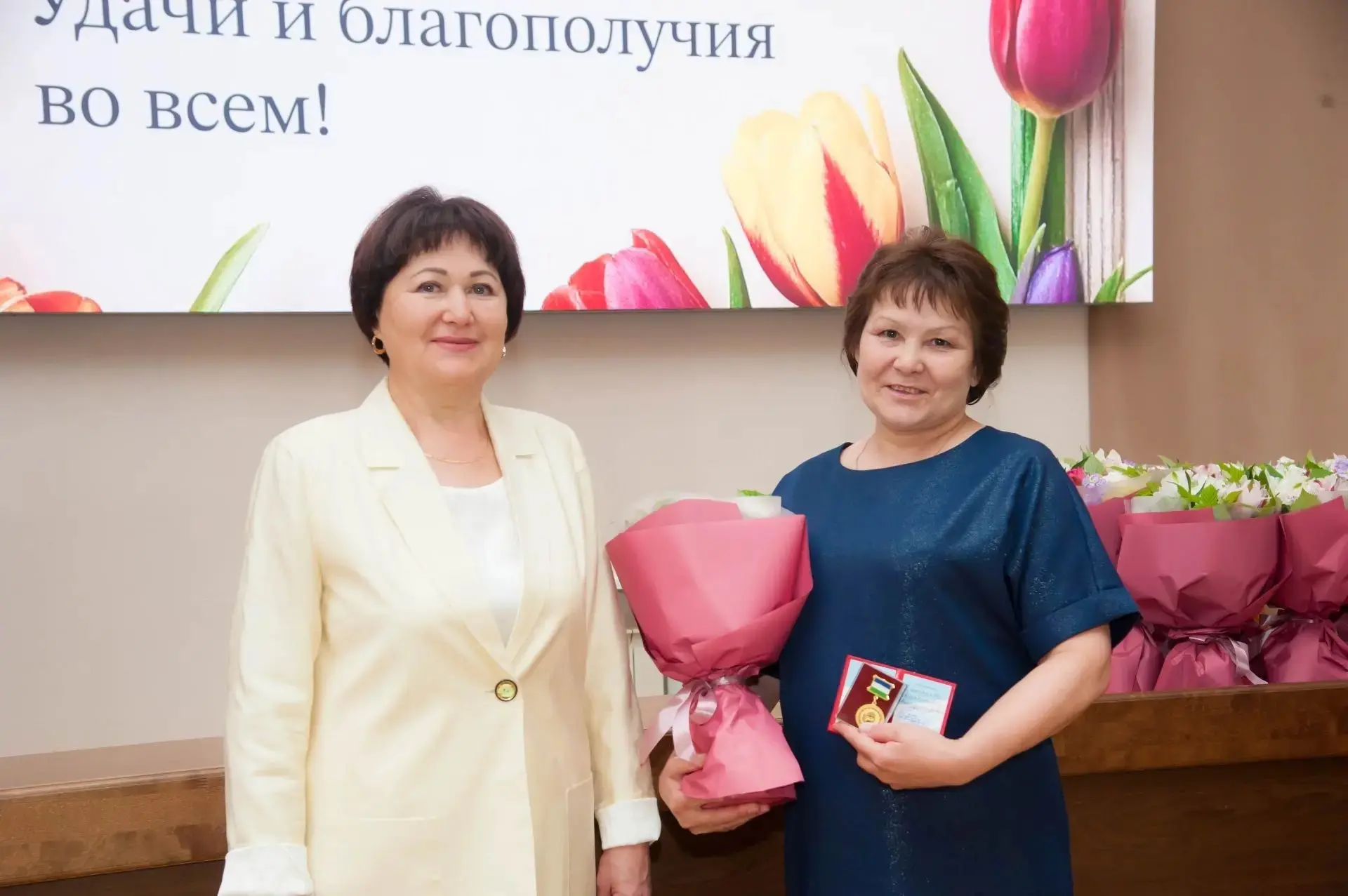 Сегодня в Уфе состоялось торжественное мероприятие, посвященное Дню медицинского работн...