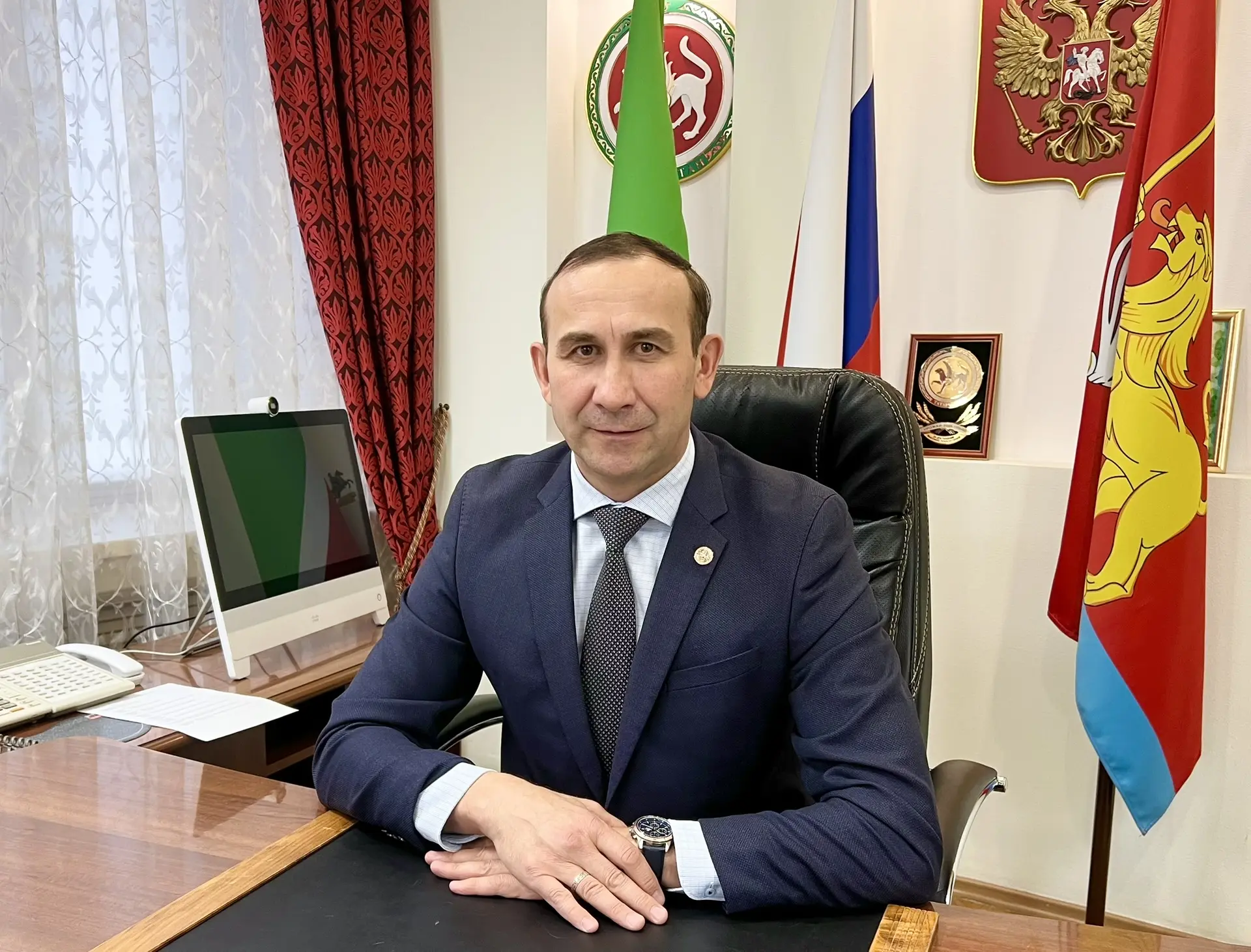 Поздравление главы Тукаевского района Камиля Назмиева с Днём знаний:
