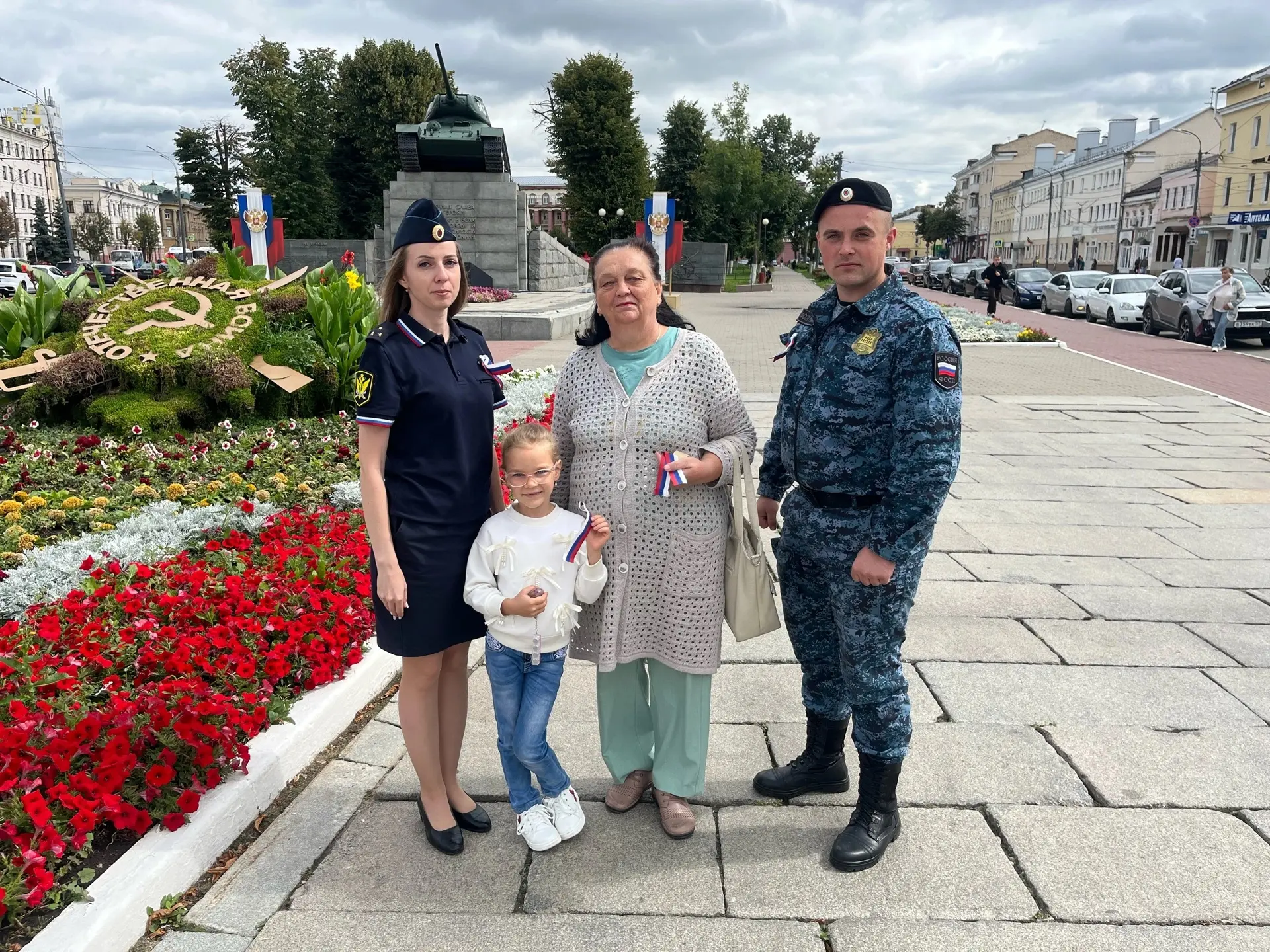 🇷🇺Судебные приставы Орловской области поддержали Всероссийскую акцию «Российский трик...