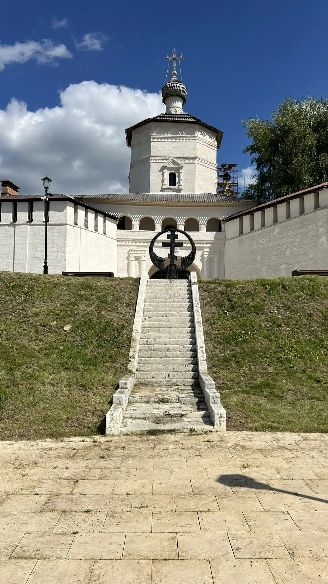Закончился полный событий день в Старице. Отправляемся домой обрабатывать отснятое.