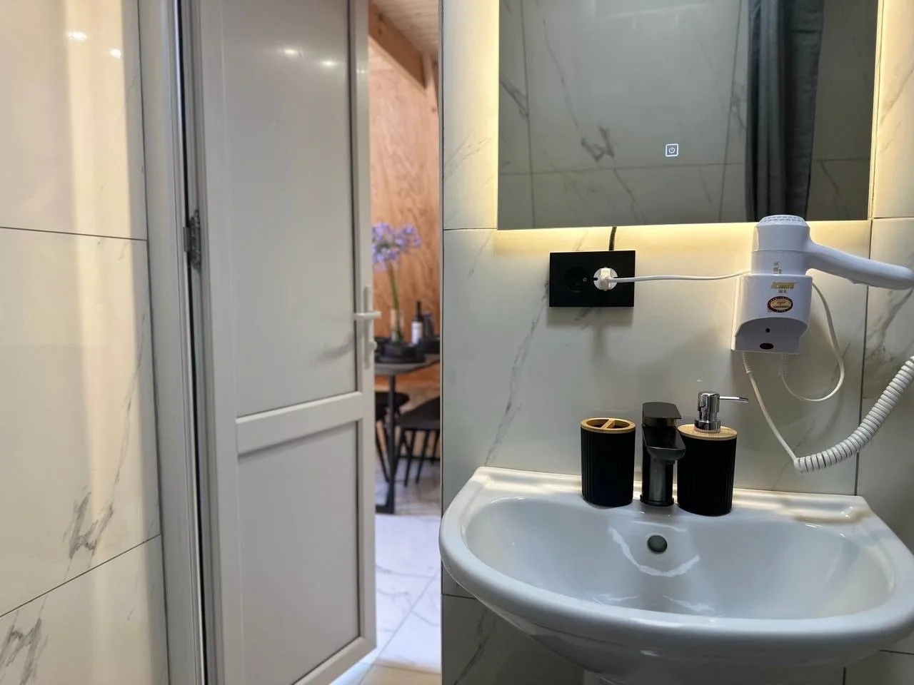 #ПИЦУНДА  🏠Гостевые дома "VictoriaVillage" – ваш уютный уголок у моря!   Отдыхайте с комфортом в наш