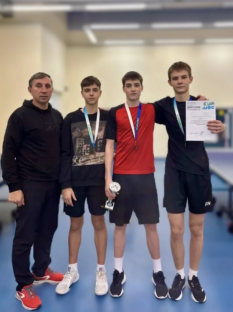 Продолжается череда спортивных успехов наших учеников! После громких побед в турнирах по бадминтону 