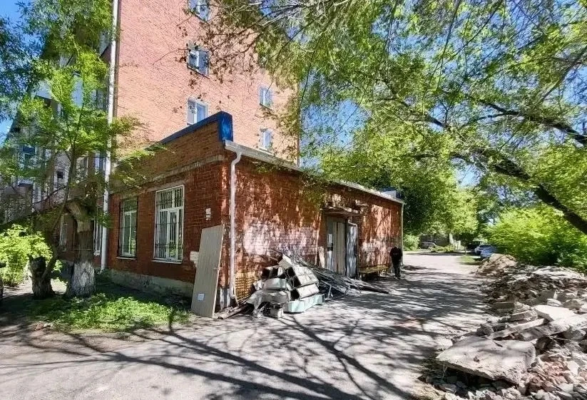 В городской поликлинике №10 начался комплексный ремонт во второй части здания филиала, расположенног