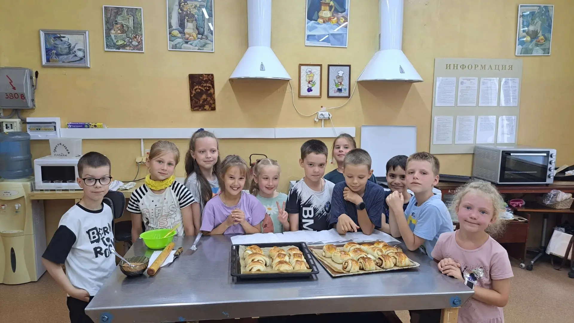 🎉 Старт новой недели в лагере! 🎉
  
  22 июня — значимая дата — стала отправной точкой новой недел