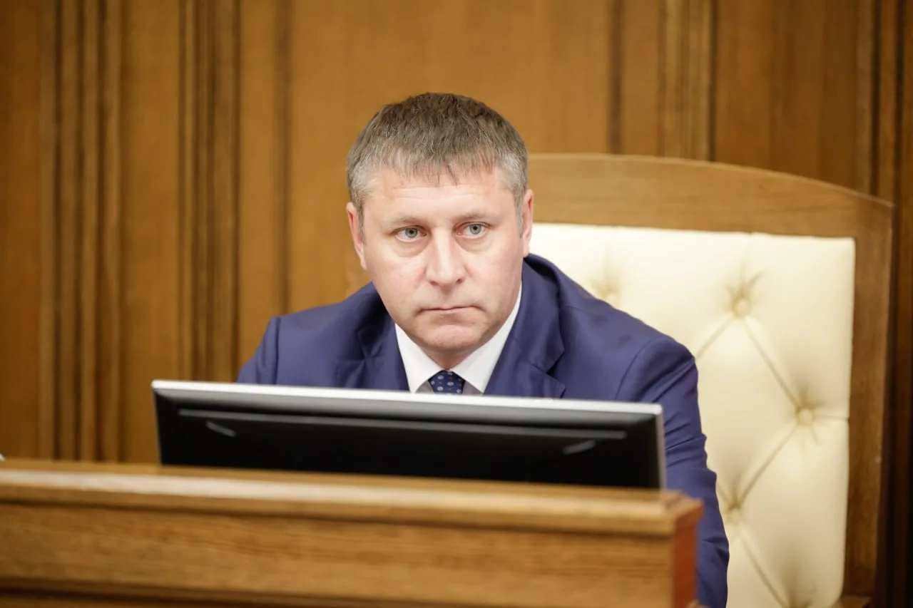 Врио губернатора региона Александр Шуваев принял участие в девятом заседании Белгородск...
