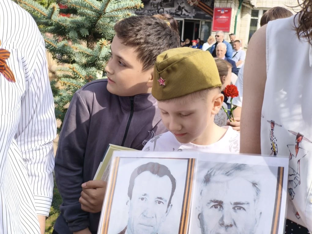 🔥 В Краснообск прошёл торжественный митинг, посвящённый 81-й годовщине Победы в Великой Отечественно