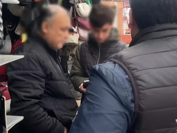 В Ростове-на-Дону на рынке «Темерник» силовики изъяли партию товара.