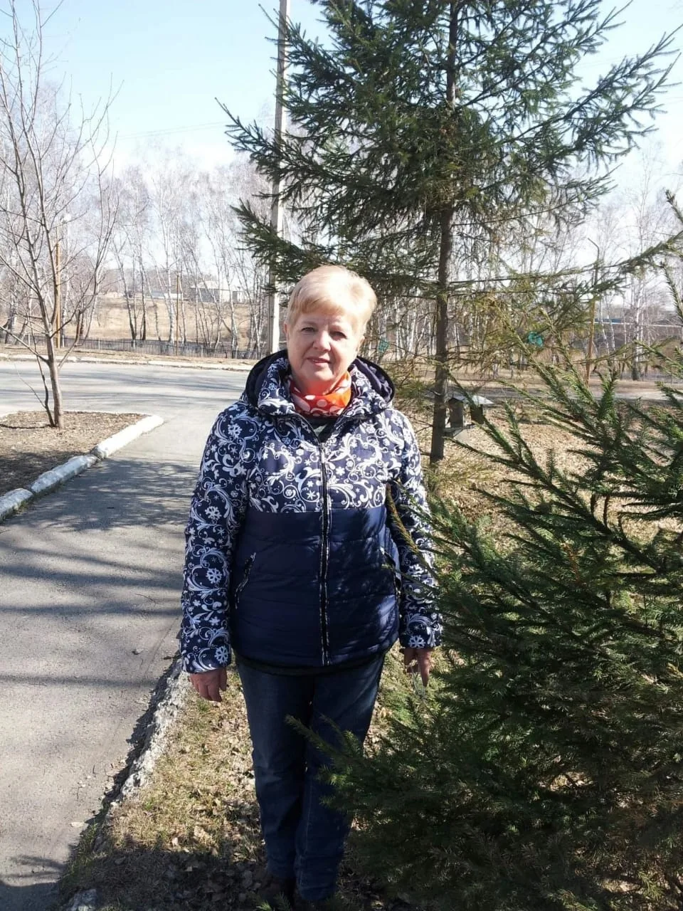 💐 Свой День рождения 25 сентября праздновала Валентина Перепадина - заведующая культур...