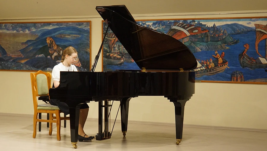 🎼 11 апреля в Музее Н.К. Рериха состоялся концерт учащихся и преподавателей фортепианн...