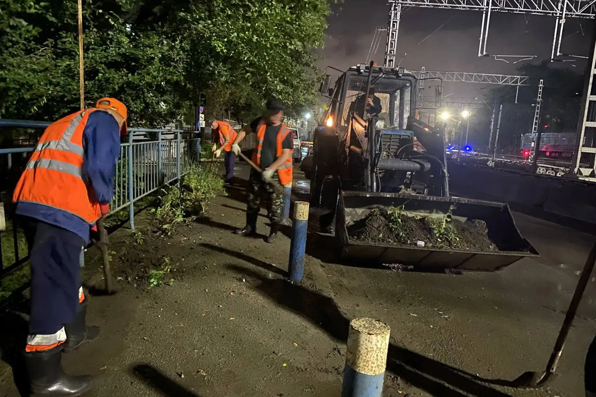 Во Владивостоке продолжается непогода.