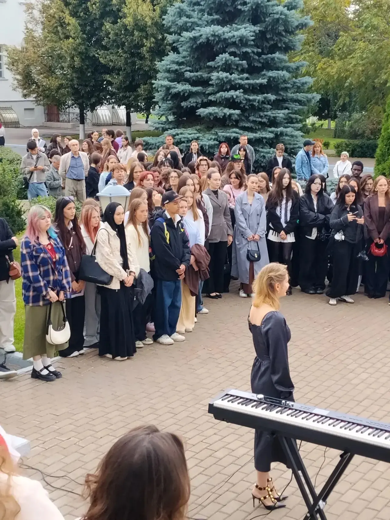 Побывали на линейке у Анюты