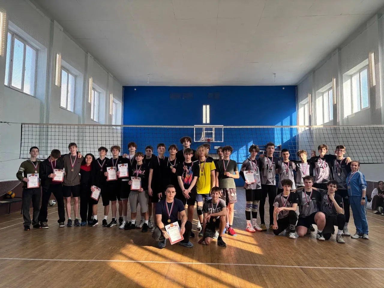 🏆🎉 Поздравляем нашу команду и её тренера Неповинных М. Ю. с блестящей победой в район...