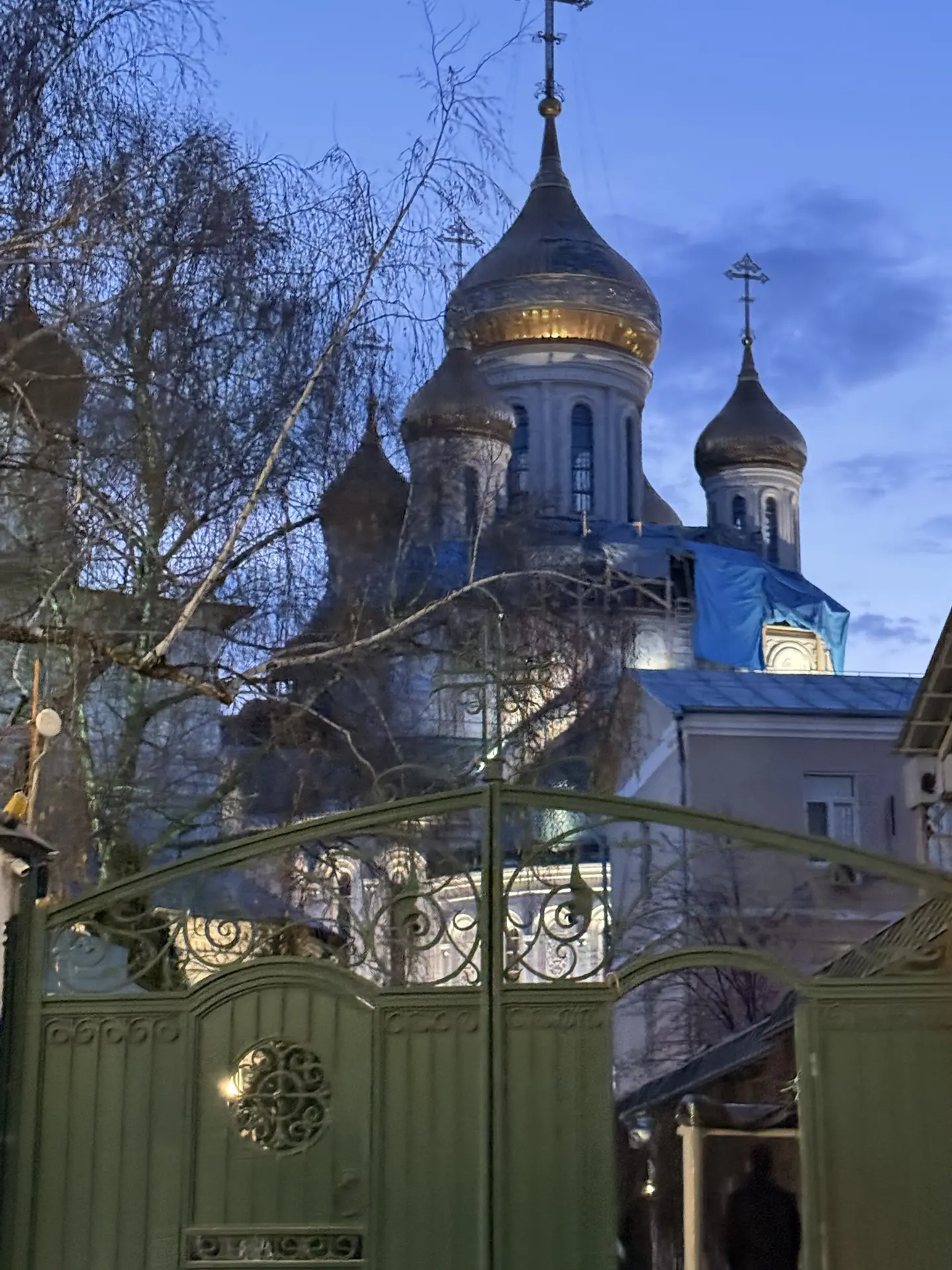 Сегодняшний день как маленькая вселенная: Пасха про возрождение, День космонавтики — пр...