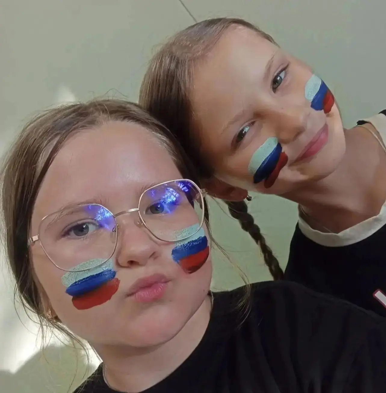 Акция «Цвета Родины»: кантемировские ребята — в деле! 🇷🇺
