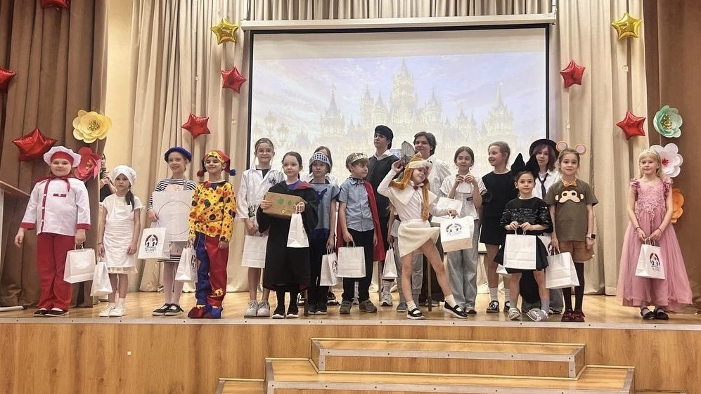 🎭 В школьном театре «Созвездие» завершился ещё один яркий, насыщенный и по-настоящему творческий се