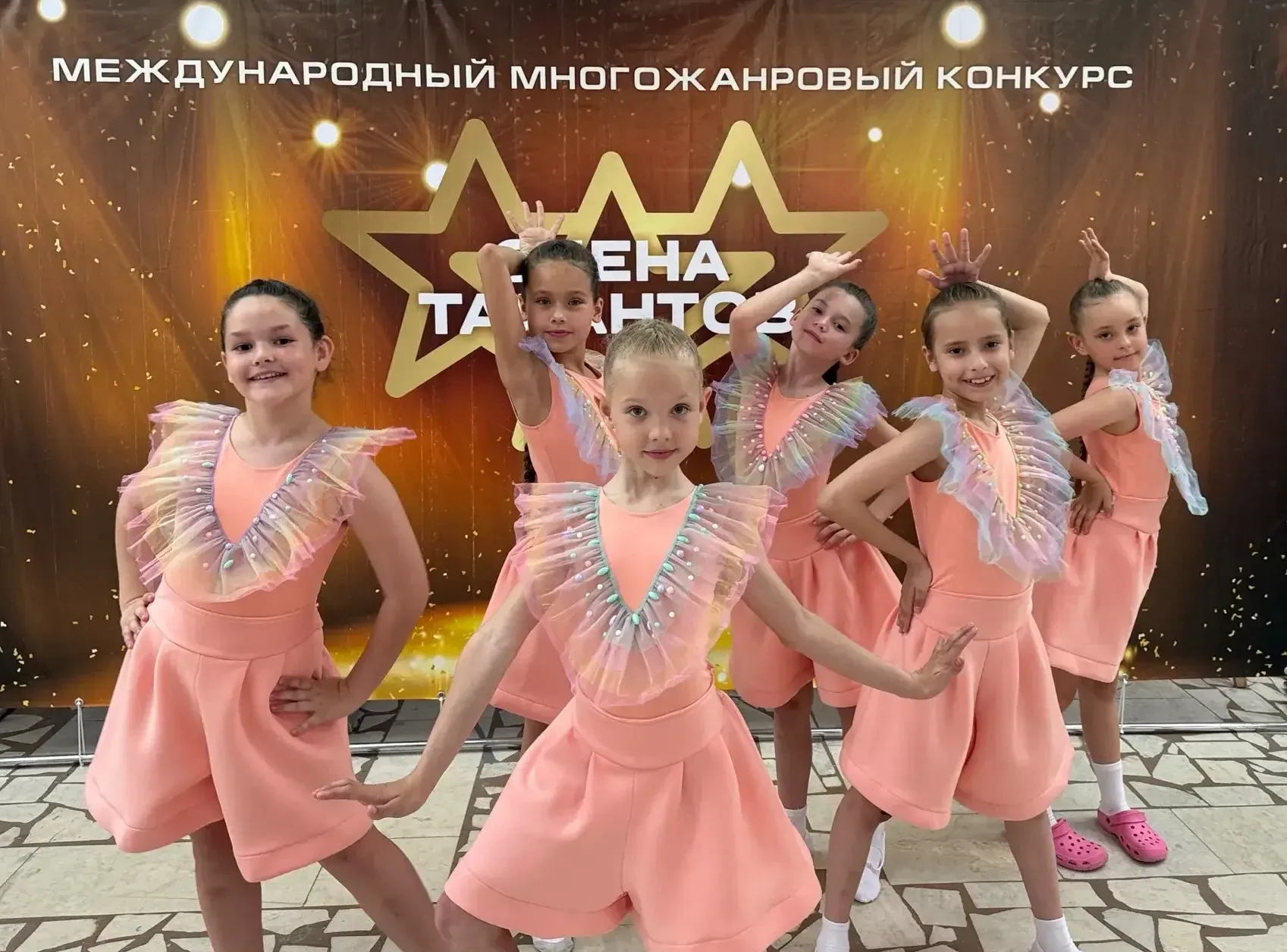 🎉Поздравляем ученицу нашей гимназии Курынову Ольгу, которая в составе народного коллектива творческо