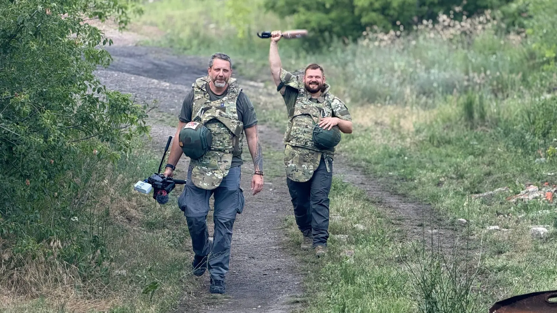 Константиновка — наша! Это крупнейший населенный пункт, освобожденный нашей армией за п...