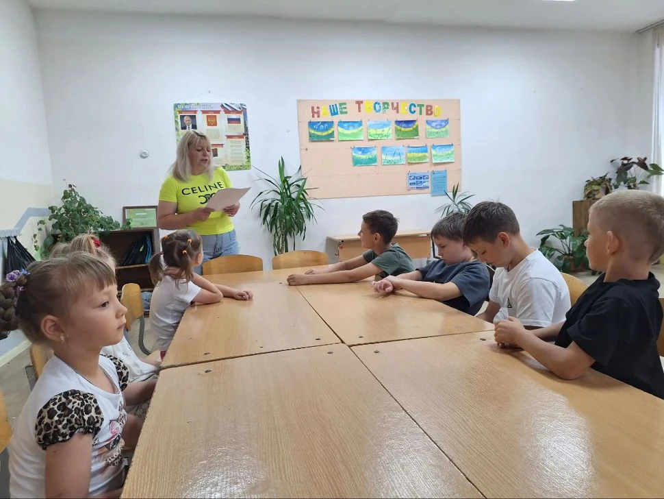 🏃‍♂️ Движение — это жизнь: как прошел день здоровья и энергии в нашем лагере! 

🍎 «Надобно поддерж