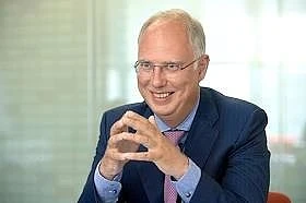 Генеральный директор Российского фонда прямых инвестиций (РФПИ) Кирил Дмитриев:  Очередное — уже тре