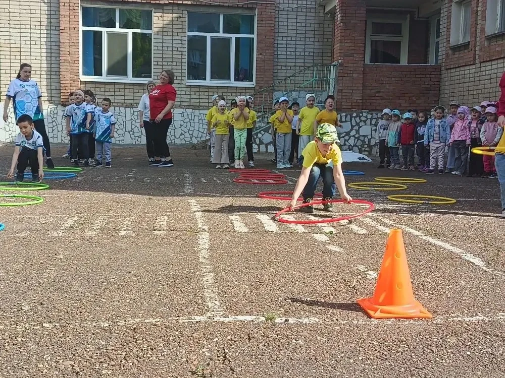 🏃‍♀️✨ «Весёлые старты»: спортивный праздник в нашем ДОУ! ✨🏃‍♂️