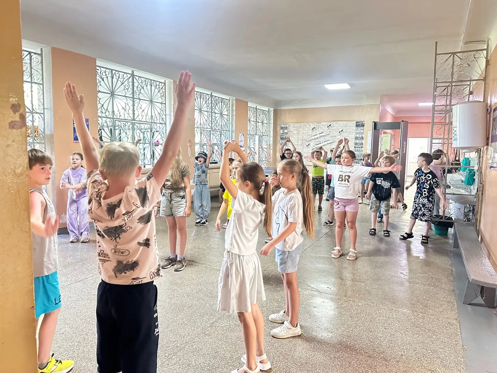 🏕️Лагерь «Цветочная планета» 2026 🌸

День 1️⃣2️⃣

💪Сегодняшнее утро в лагере выдалось по-настояще