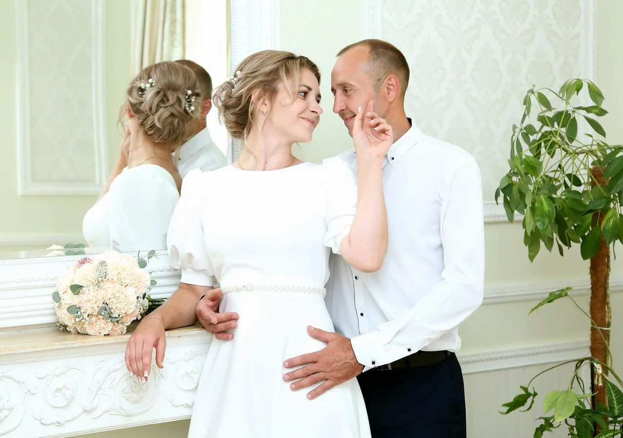 Давайте я немного расскажу о нас 🥰