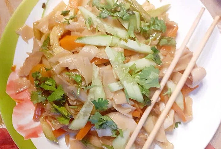 Кальмары с овощами «по-сычуаньски»