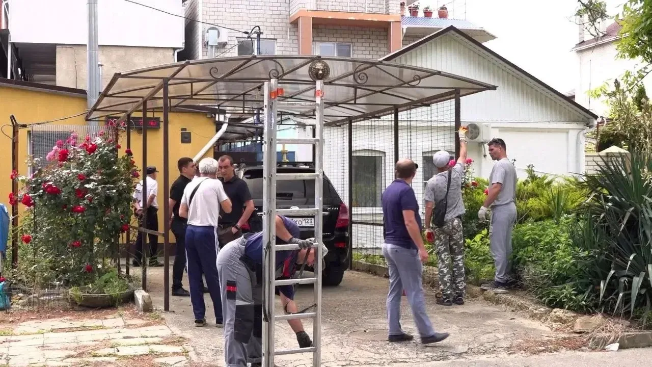 В Анапе продолжают выявлять нарушения Правил благоустройства
 
С 4 июня сотрудники управления муници