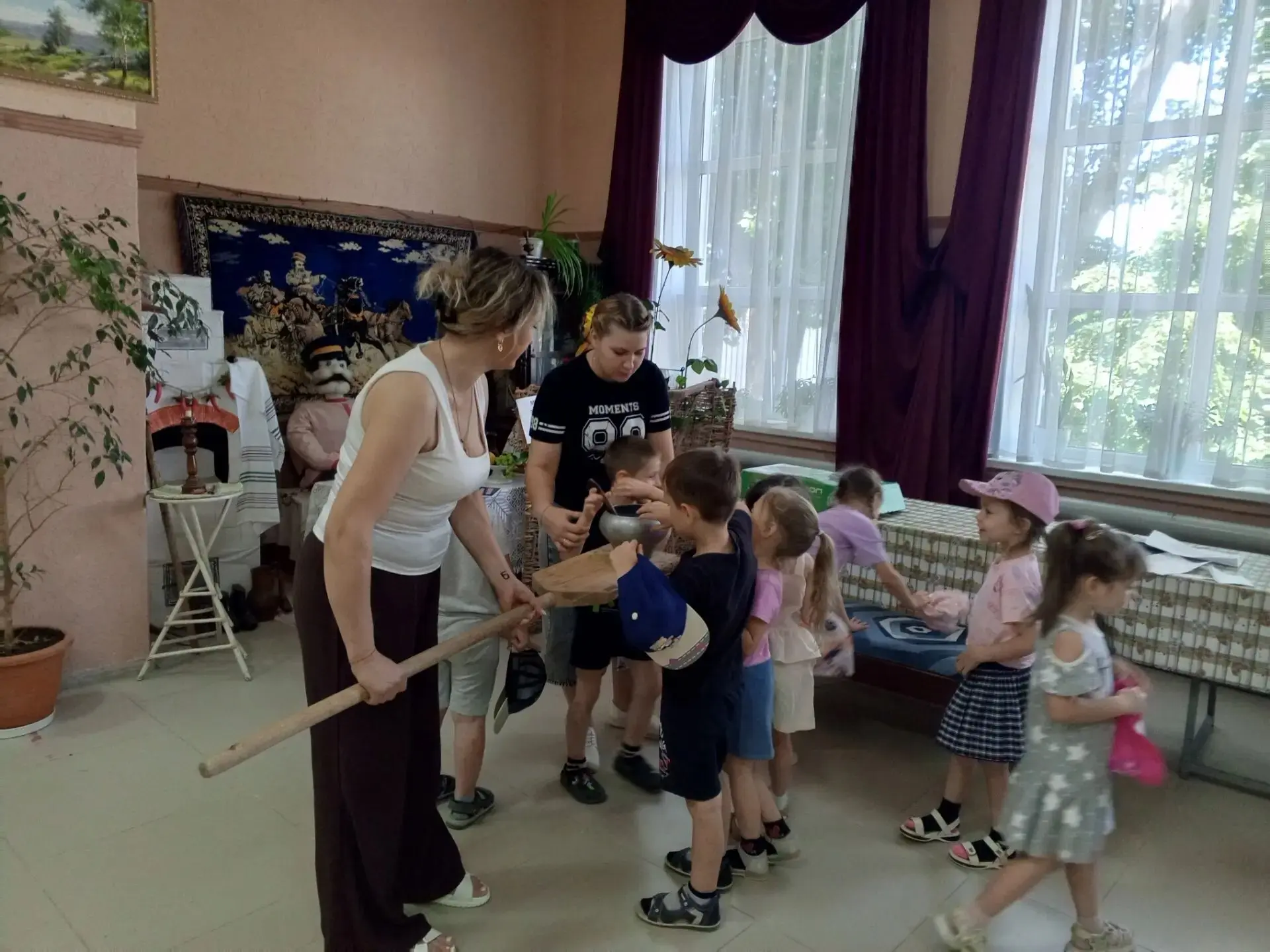 В рамках "Года дошкольного образования" и"Года единства народов России"  30 июня наши воспитанники и