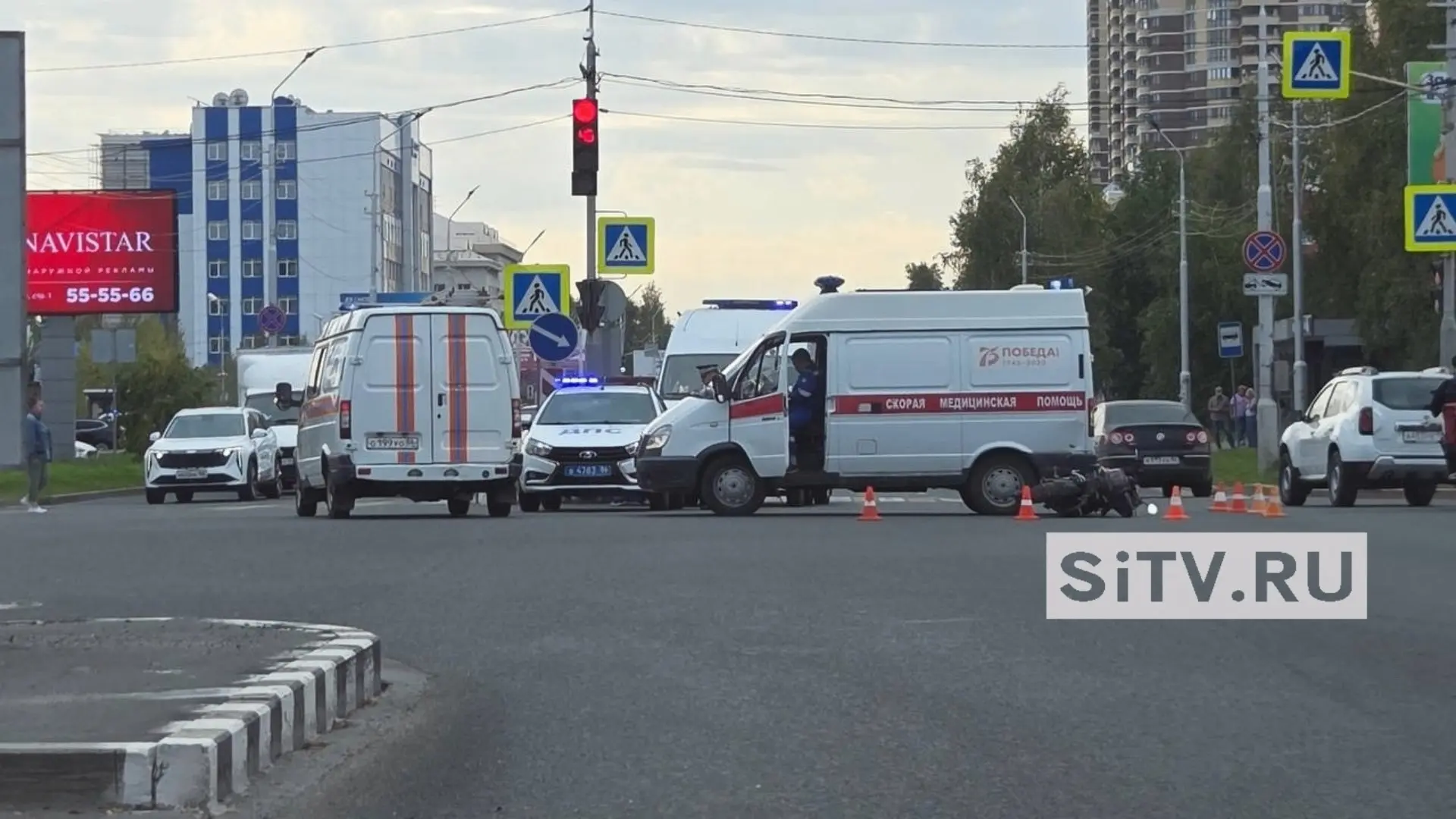 ⚡️ В Сургуте произошло ДТП с мотоциклистом