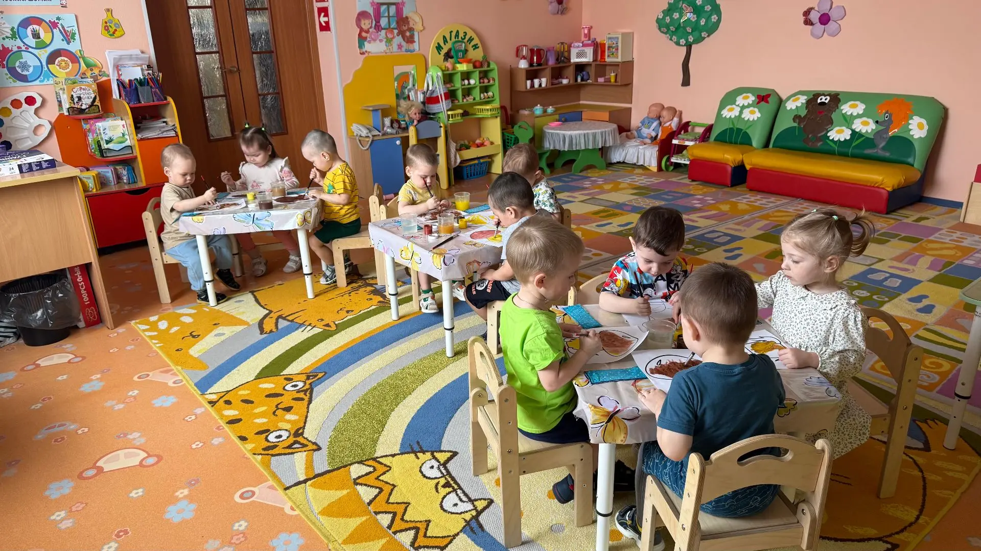 🍄 Путешествие в грибное царство

Во второй группе раннего возраста провели увлекательное занятие на
