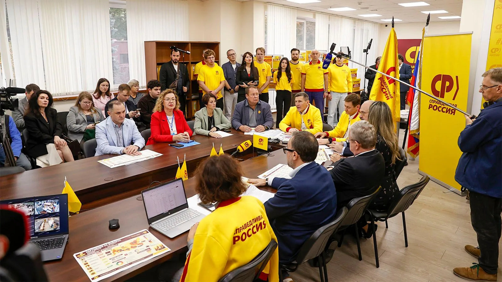 ❗«Справедливая Россия» провела брифинг, посвящённый контролю за ходом голосования