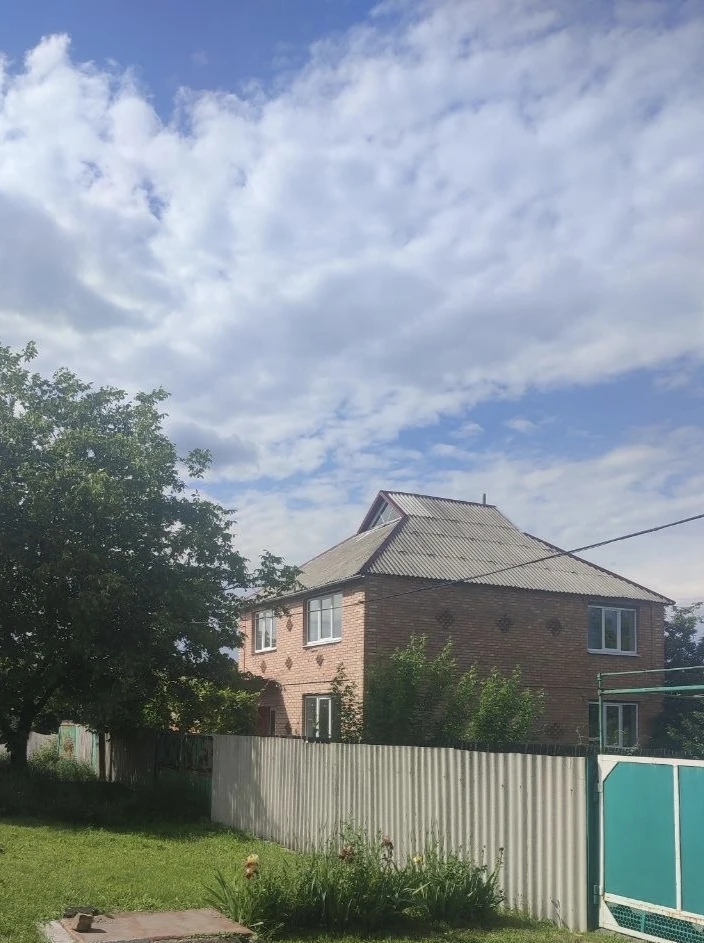 🏘 Продаётся двухэтажный дом "возможен обмен "под ремонт — отличная база для вашего иде...