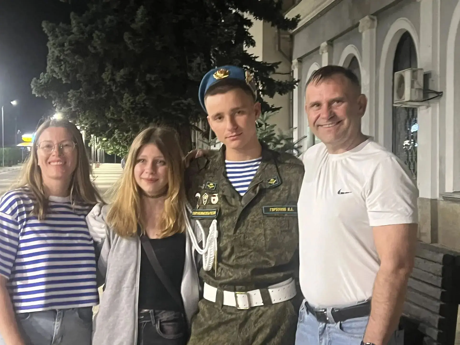 Добро пожаловать домой❤️

Выпускники 2025 возвращаются домой после успешного прохождения службы в ВС