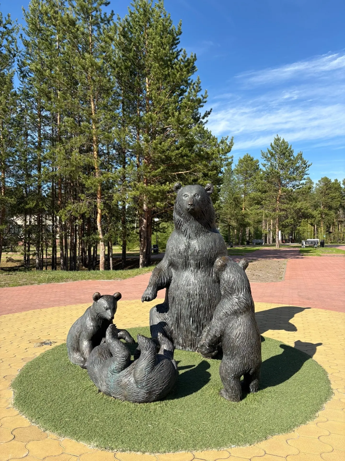 Наша косолапая семейка😍