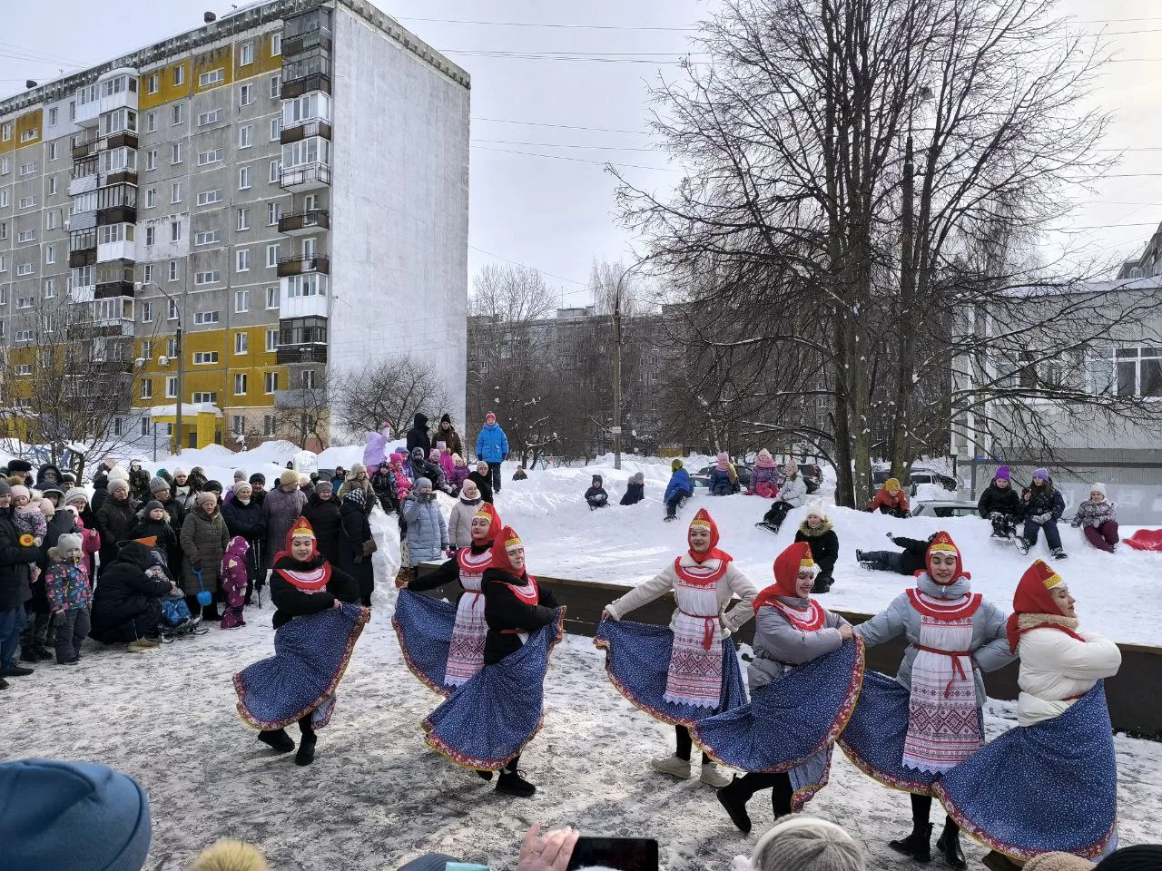 Домоуправляющая компания Нижегородского района совместно с депутатом Законодательного собрания Нижег