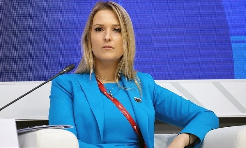 На пост уполномоченного по правам человека в РФ назначена Яна Лантратова  Государственная Дума на по