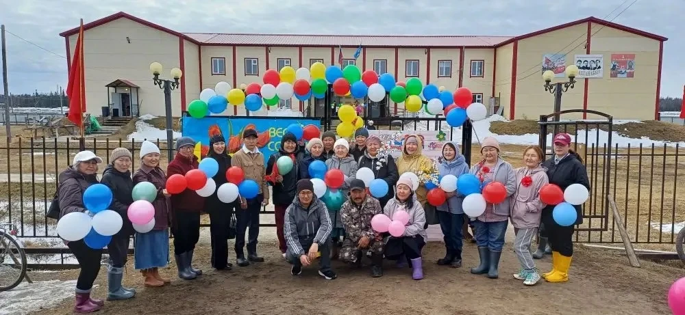 Уважаемые коллеги, дорогие учащиеся и родители!

От имени педагогического коллектива и от себя лично