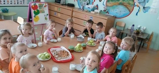 Яблочный Спас в детском саду: праздник урожая и добрых традиций