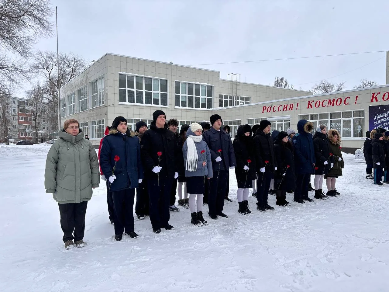 🚀 12 января — особая дата. Сегодня мы провели торжественную линейку, посвящённую 119-й годовщине со 