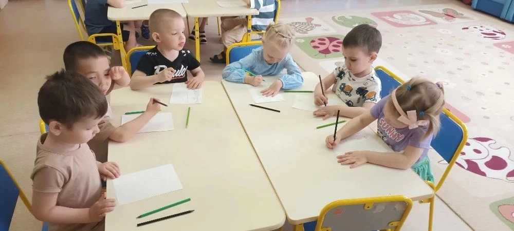 Рисование "Берёза" Группа 10