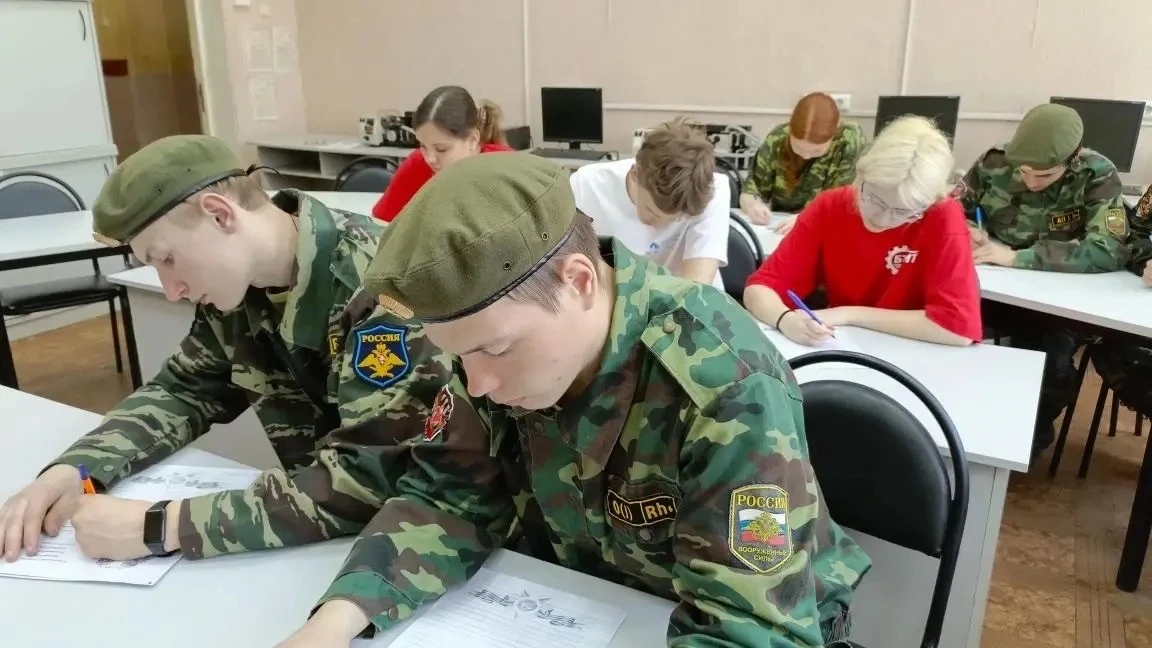«Письмо солдату»✉  В преддверии Дня Победы студенты «Борисоглебского техникума промышленных и информ