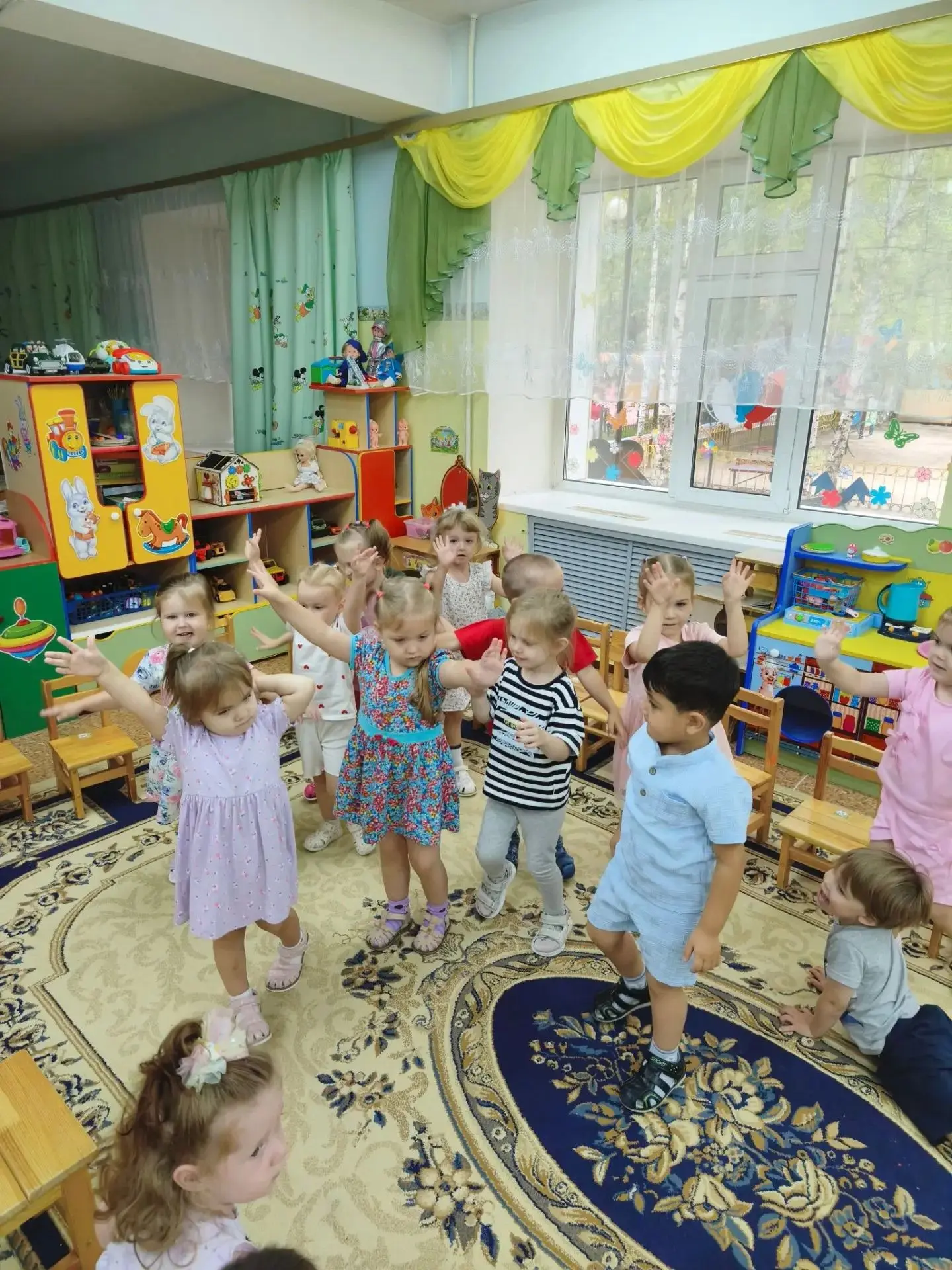 В группе "Непоседы" прошёл увлекательный и яркий День бабочек! Оказывается, даже у этих...