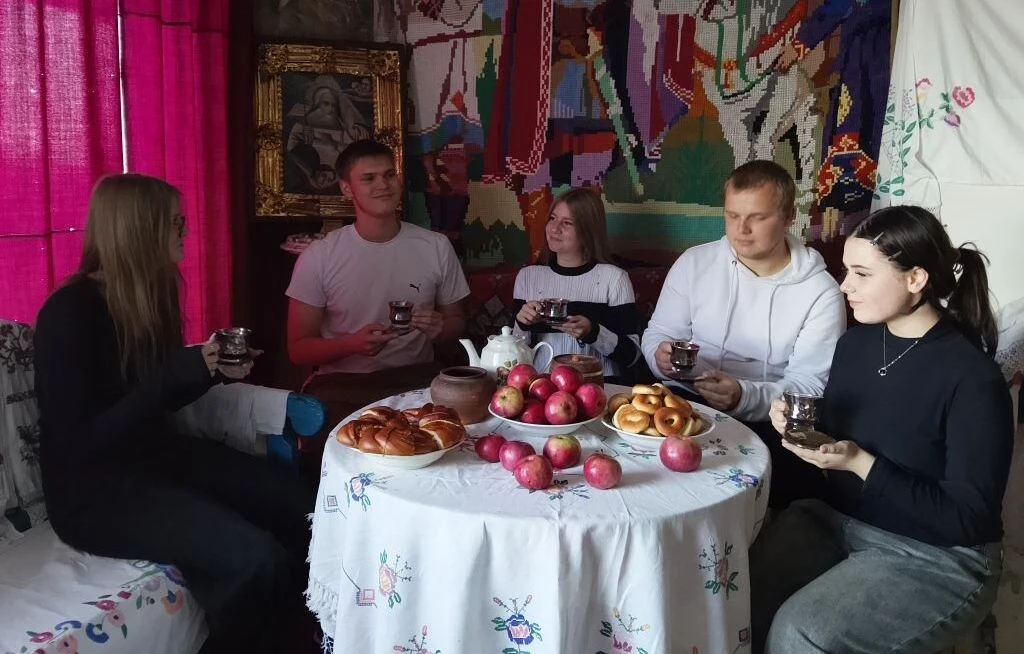 19 августа в России отмечают «Яблочный Спас» — народный праздник, который словно ставит...
