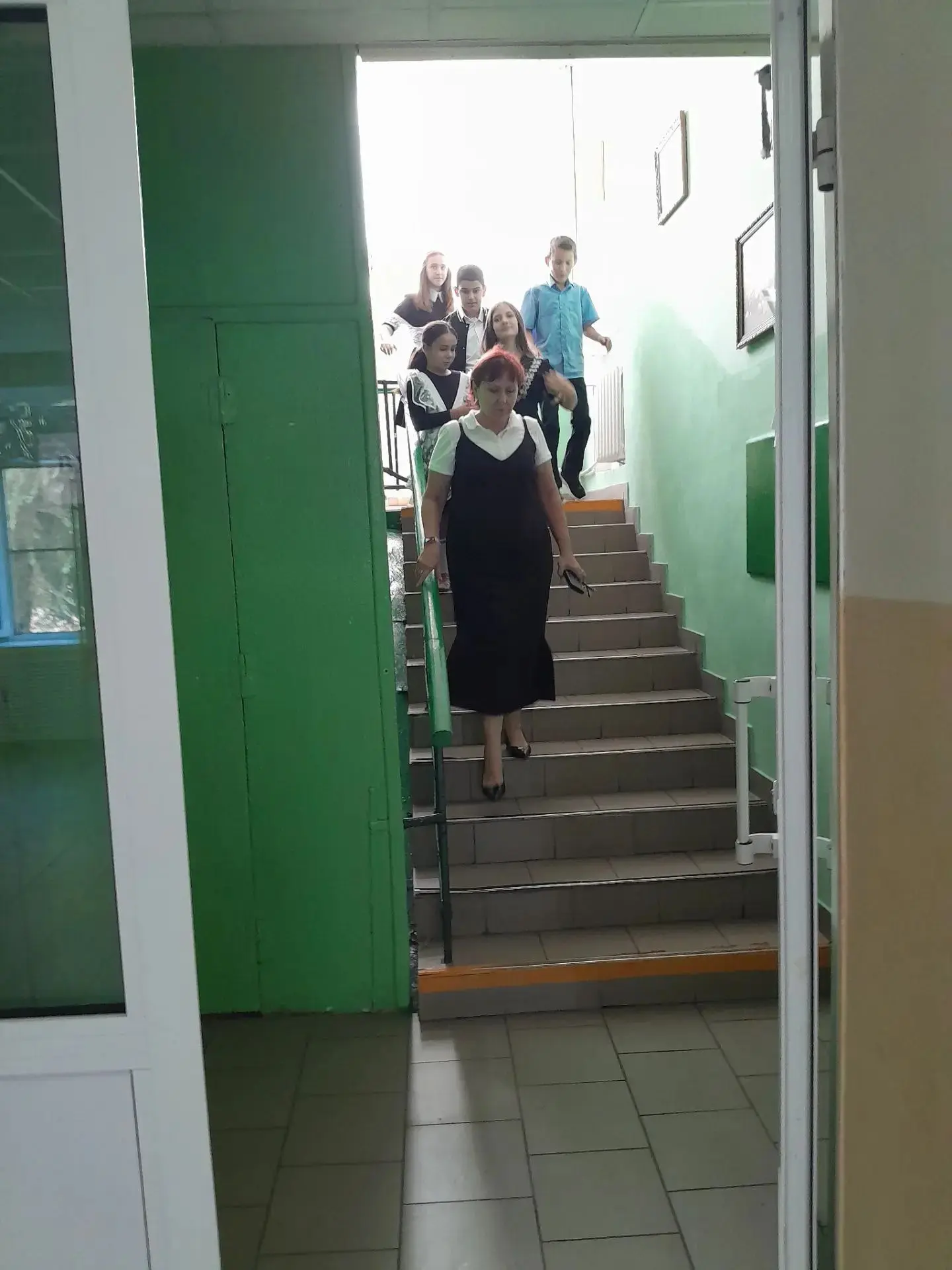 🚨 Внимание, школа!