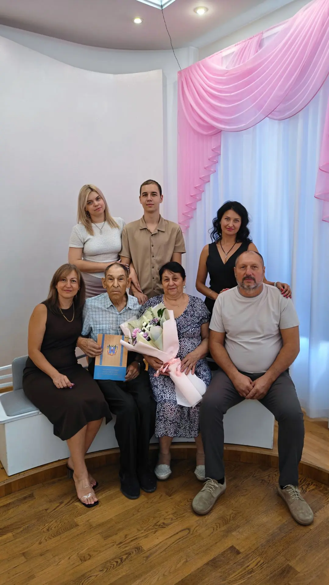 🎉Сегодня в Отделе ЗАГС г. Таганрога состоялось чествование юбиляров изумрудной свадьбы🎉