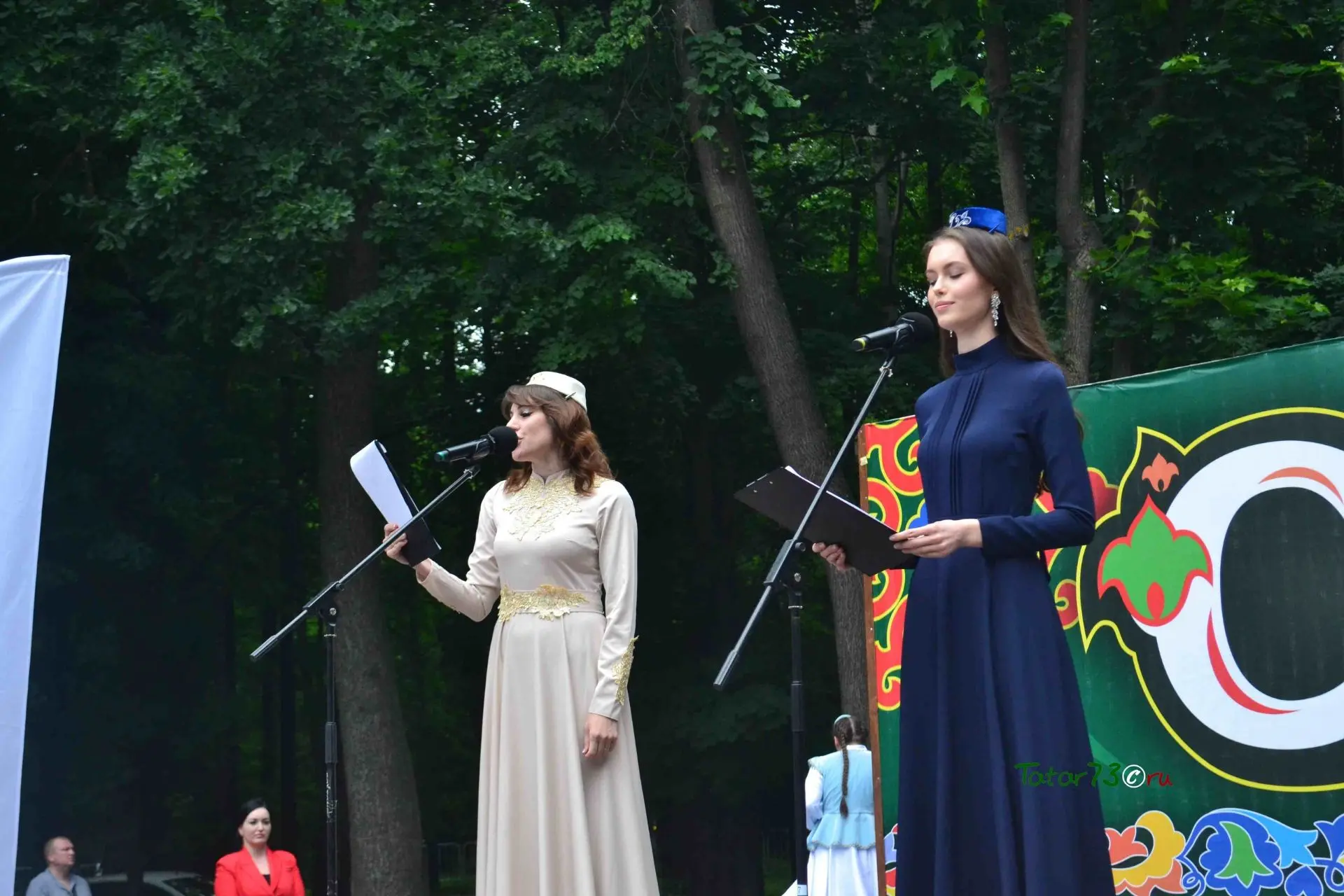 Сабантуй: праздник, который объединяет. 

   В парке Победы прошёл татарский праздник Сабантуй. Праз