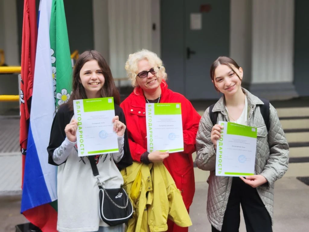 Неделя до каникул   🌟 Утро понедельника началось особенно торжественно! Ещё немного — и уже в следую