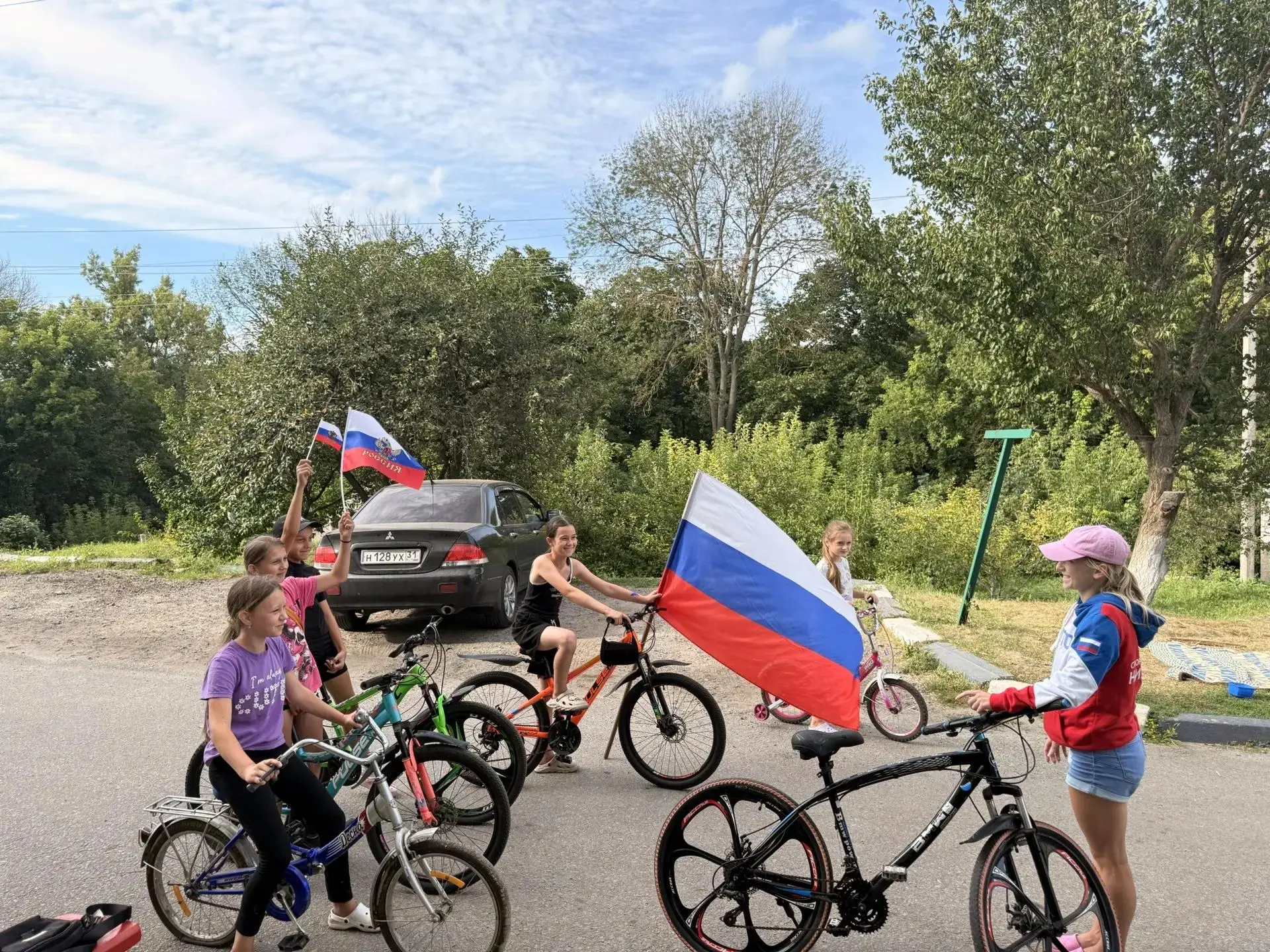🇷🇺 Триколор на колёсах! 🚲