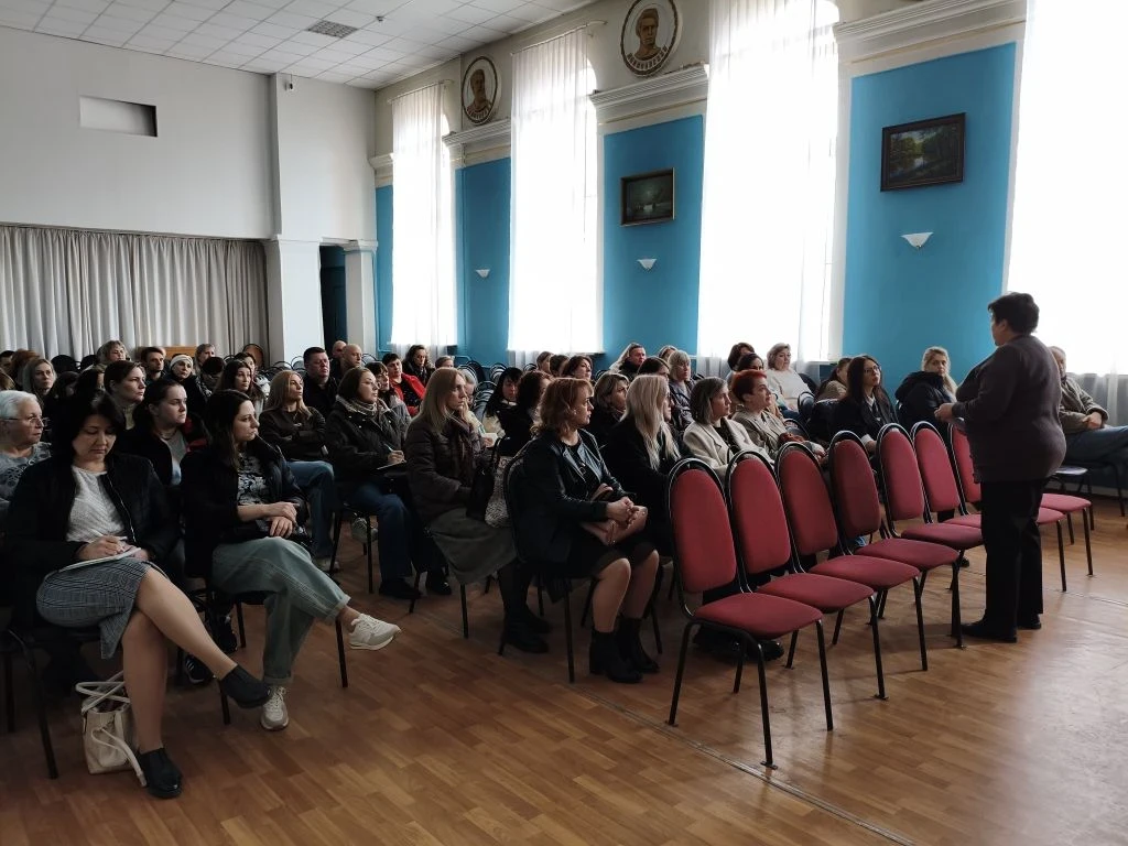 Поговорили о важном ❤  Совместная работа учебного заведения и родителей - это важно! Администрация П